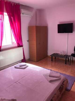Гостевой дом Casa Laura Бухарест-6